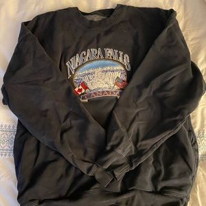 brandy melville niagara falls crew neck.
